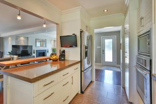 Kitchen - 15 Rue Louis-Liénard-De-Beaujeu, Saint-Jean-Sur-Richelieu, QC - Indoor Photo Showing Kitchen