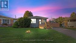 855 ZATOR AVENUE  Pickering, ON L1W 1Y2