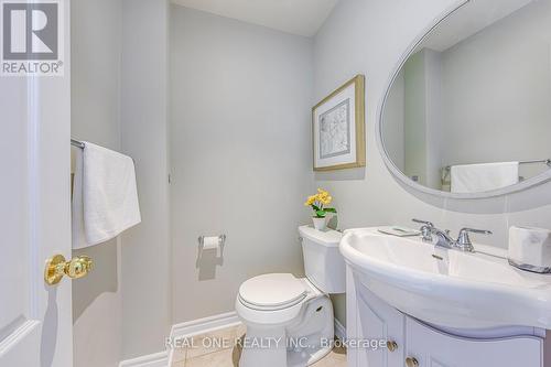 2470 Bankside Drive, Mississauga, ON - Indoor Photo Showing Bathroom