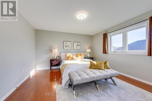 2470 Bankside Drive, Mississauga, ON - Indoor Photo Showing Bedroom