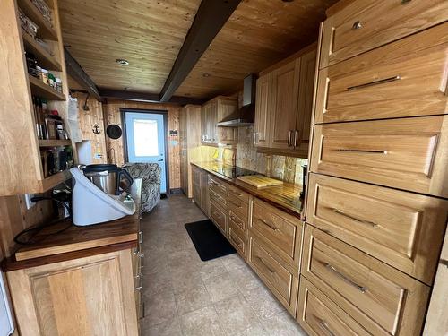 Kitchen - 426 Boul. Perron E., Caplan, QC - Indoor Photo Showing Other Room