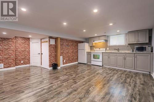 Lower - 462 Kingsleigh Court, Milton, ON - Indoor Photo Showing Kitchen