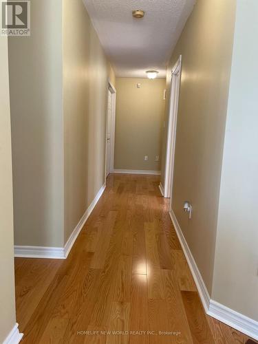 39 Green Meadows Circle, Toronto, ON - Indoor Photo Showing Other Room