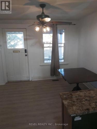 82 Cambridge Avenue, Hamilton, ON - Indoor Photo Showing Other Room