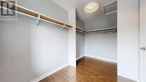 25 Vinewood Road, Caledon, ON - Indoor With Storage