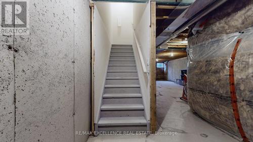 25 Vinewood Road, Caledon, ON - Indoor Photo Showing Other Room