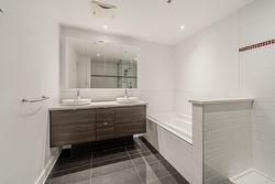Ensuite bathroom - 
