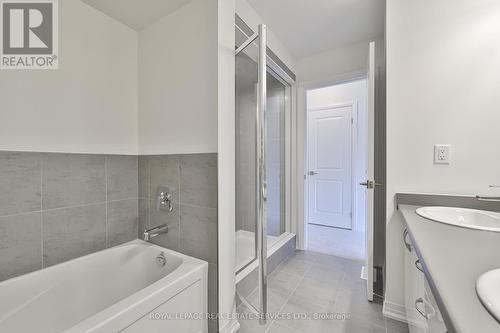 66 Mckernan Avenue, Brantford, ON - Indoor Photo Showing Bathroom
