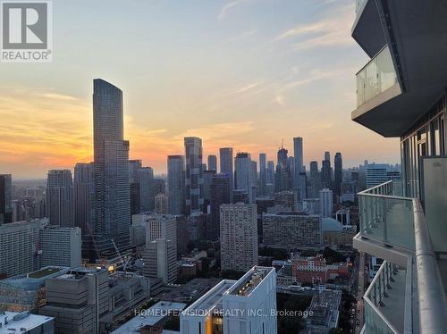 3911 - 100 Dalhousie Street, Toronto, ON - Outdoor With View