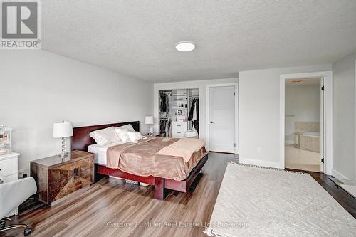 14 Bridlewreath Street, Kitchener, ON - Indoor Photo Showing Bedroom