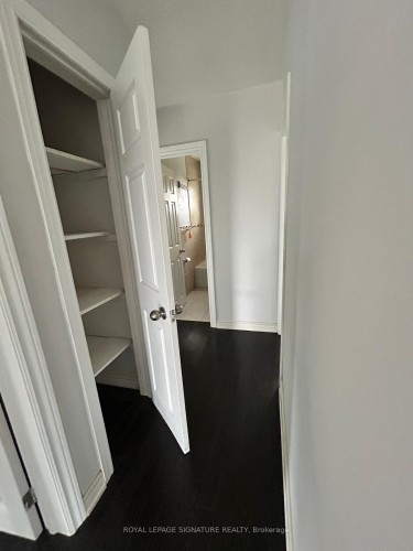 7 Strode Drive, Toronto, ON - Indoor Photo Showing Other Room