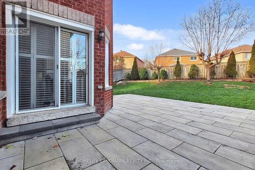 52 Cedarhurst Drive, Richmond Hill, ON - Outdoor