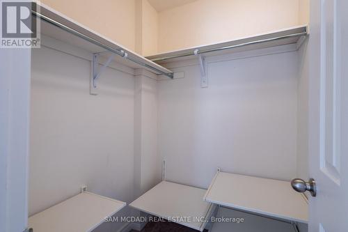 3932 Tufgar Crescent S, Burlington, ON - Indoor With Storage