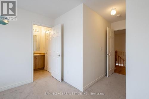 3932 Tufgar Crescent S, Burlington, ON - Indoor Photo Showing Other Room