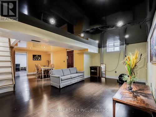 5733 River Grove Avenue, Mississauga, ON 