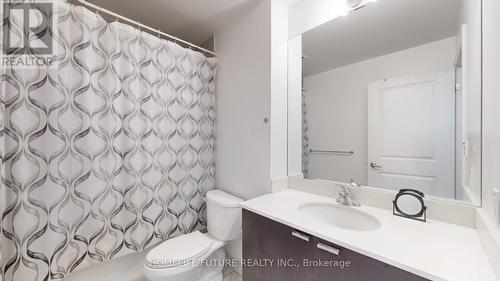 207 - 35 Hayden Street, Toronto, ON - Indoor Photo Showing Bathroom