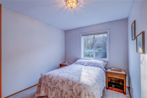 2112 Beach Dr, Port Mcneill, BC 