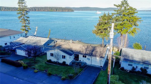 2112 Beach Dr, Port Mcneill, BC 