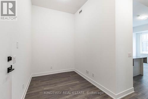 346 - 2485 Taunton Road, Oakville, ON - Indoor Photo Showing Other Room