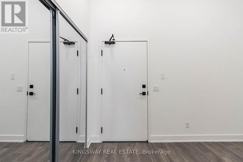 346 - 2485 Taunton Road, Oakville, ON - Indoor Photo Showing Other Room