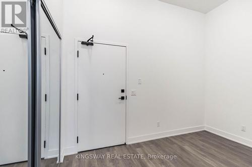 346 - 2485 Taunton Road, Oakville, ON - Indoor Photo Showing Other Room