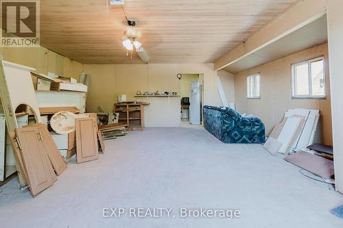 3191 Perth 163 Road, West Perth, ON - Indoor