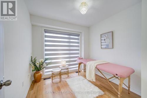 6859 Main Street, Whitchurch-Stouffville, ON - Indoor Photo Showing Bedroom