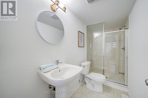 6859 Main Street, Whitchurch-Stouffville, ON - Indoor Photo Showing Bathroom