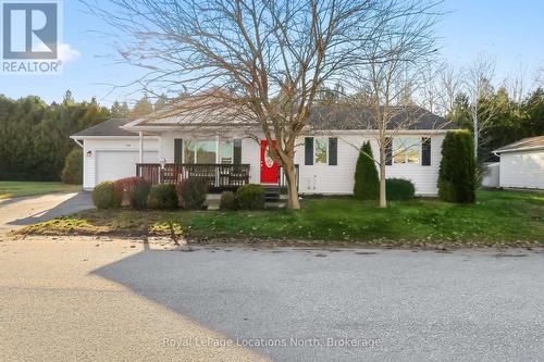 24 KENTUCKY AVENUE  Wasaga Beach, ON L9Z 3A8