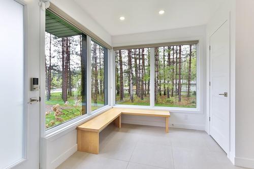 Hall d'entrée/Vestibule - 1202 Rue Shefford, Bromont, QC - Indoor Photo Showing Other Room