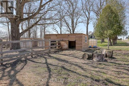 3892 Lewis Road, Thames Centre, ON - Outdoor