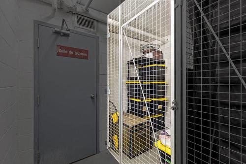 Storage - 307-355 Rue Hurteau, Dollard-Des-Ormeaux, QC - Indoor