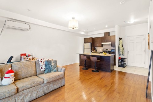 Living Room - 307-355 Rue Hurteau, Dollard-Des-Ormeaux, QC - Indoor