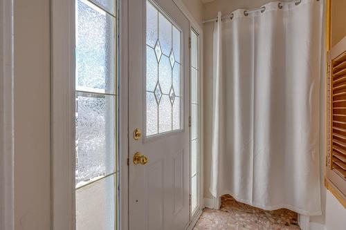 Hall - 605 Rue Kléber, Laval (Duvernay), QC - Indoor Photo Showing Other Room