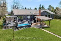 135 HISCOCK SHORES ROAD  Prince Edward County (Ameliasburg Ward), ON K0K 1L0