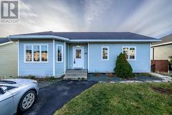 72 Brougham Drive  Paradise, NL A1L 0E1