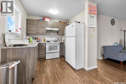 1010 Reynolds Street, Regina, SK - Indoor Photo Showing Kitchen