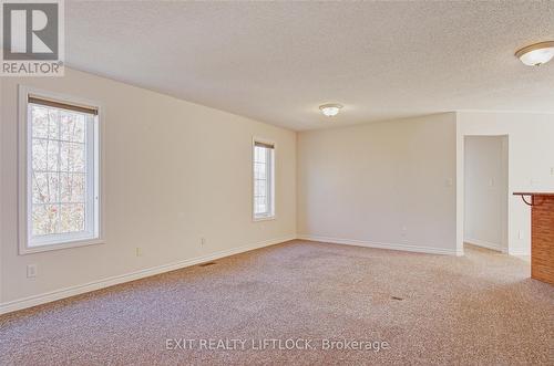 569 Garbutt Terrace, Peterborough (Northcrest Ward 5), ON - Indoor Photo Showing Other Room