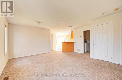 569 Garbutt Terrace, Peterborough (Northcrest Ward 5), ON - Indoor Photo Showing Other Room