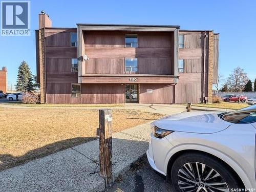 305 1110 9Th Avenue Ne, Swift Current, SK - Outdoor