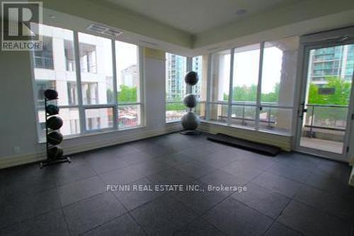 2001 - 36 Elm Drive W, Mississauga, ON - Indoor