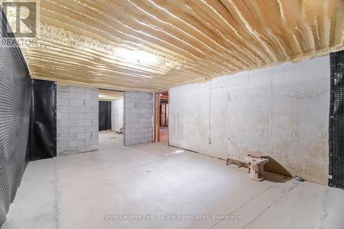 100 National Drive, Hamilton, ON - 