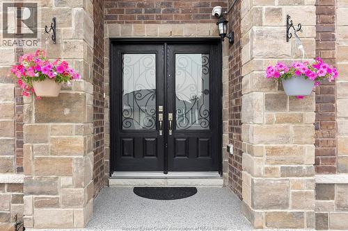 1436 Mullins Drive, Lakeshore, ON - Outdoor