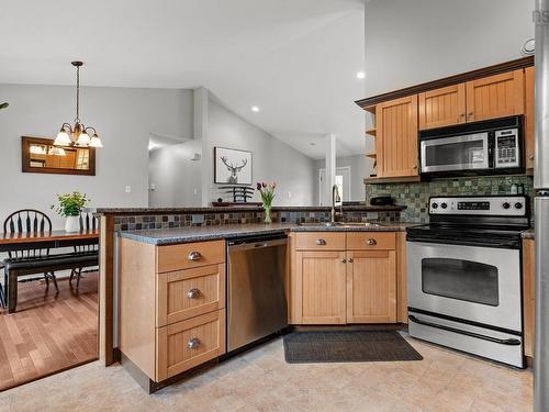 158 Thomas Street, Enfield, NS 