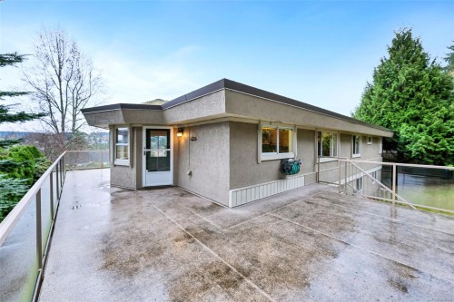 4335 Emily Carr Dr, Saanich, BC 