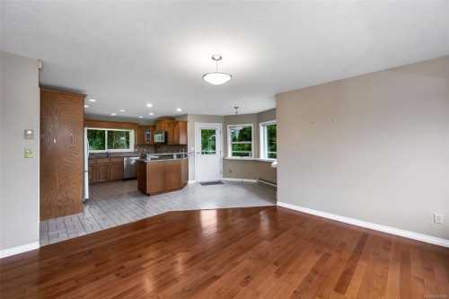 4335 Emily Carr Dr, Saanich, BC 