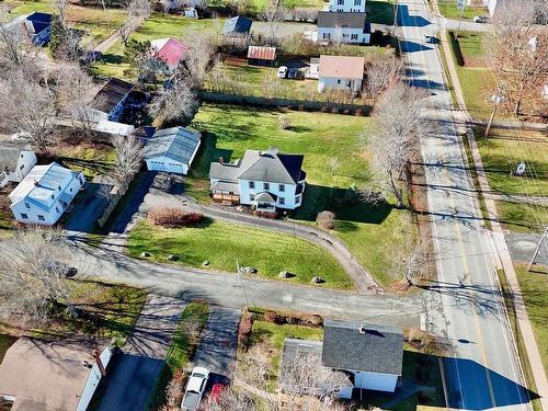 6 Hamilton Avenue, Brookfield, NS 