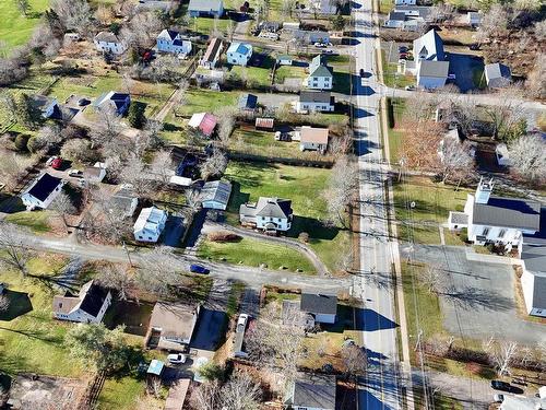 6 Hamilton Avenue, Brookfield, NS 