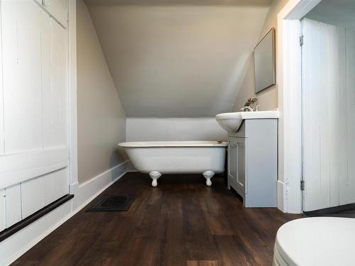 6 Hamilton Avenue, Brookfield, NS 