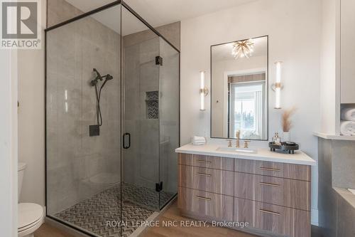 601 - 77 Yates Street, St. Catharines (Downtown), ON - Indoor Photo Showing Bathroom